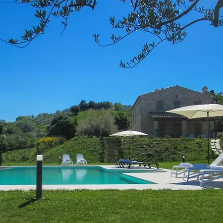 Villa Anna 9&2 *