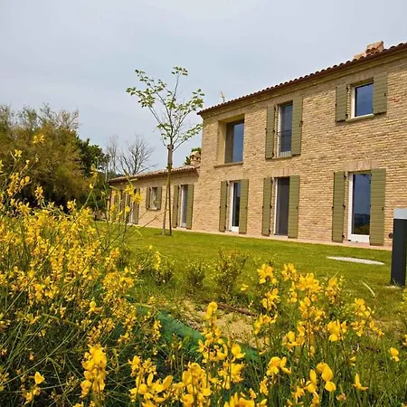 Villa Anna 9&2 *
